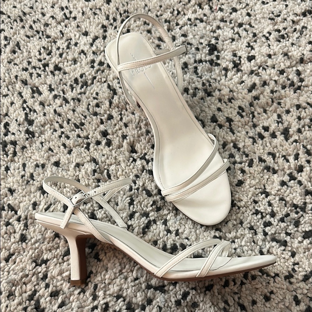 Linea Paolo White Sandals